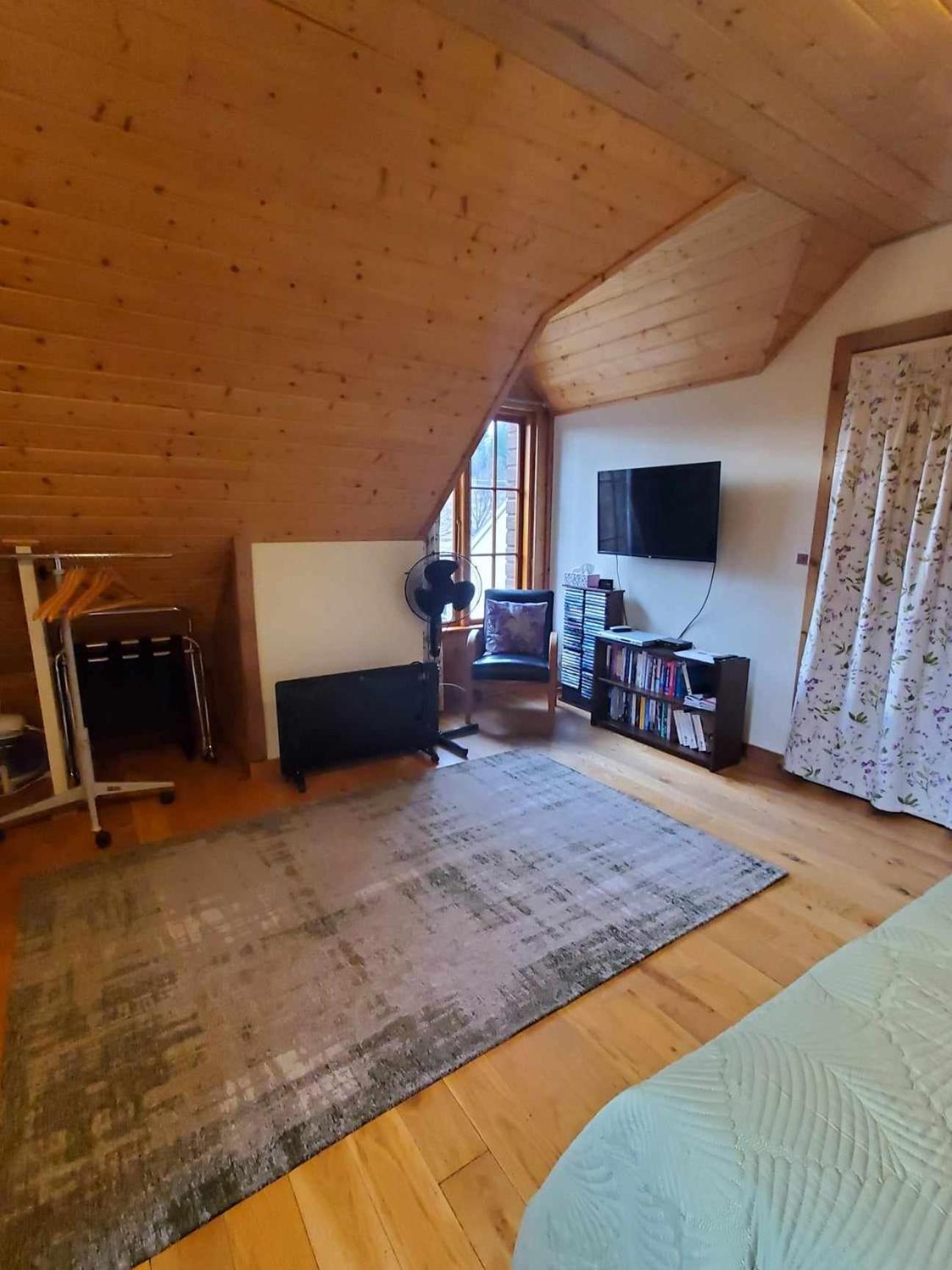 Rail Trail Retreat Loft Villa Alexandra Exteriör bild